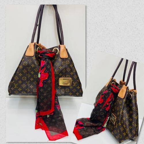 Louis Vuitton Handbags For Sale In Durban's Country